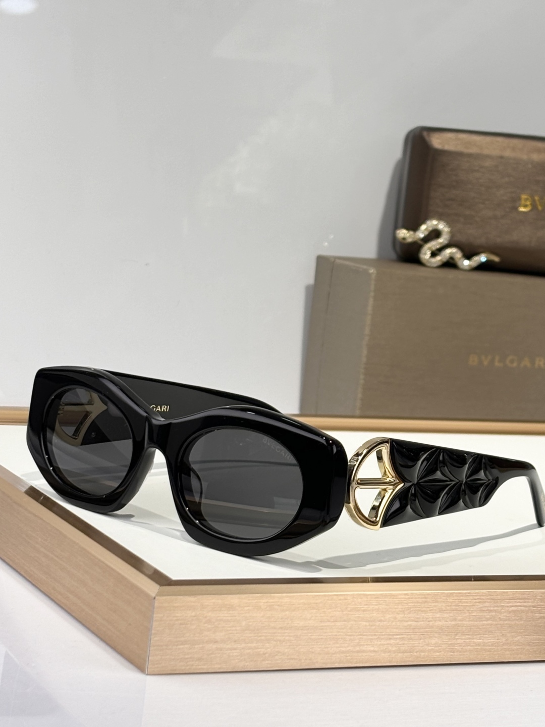  BVLGA*
MODEL：BV40049I
SIZE：51口22-145
