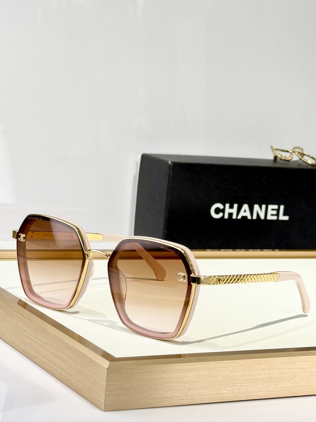  CHANEL
MODCH7402
Size62口16-145
