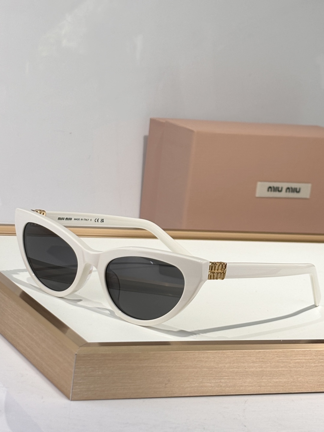  MIU MI*
MODELMUA04S
SIZE：55口18-140
