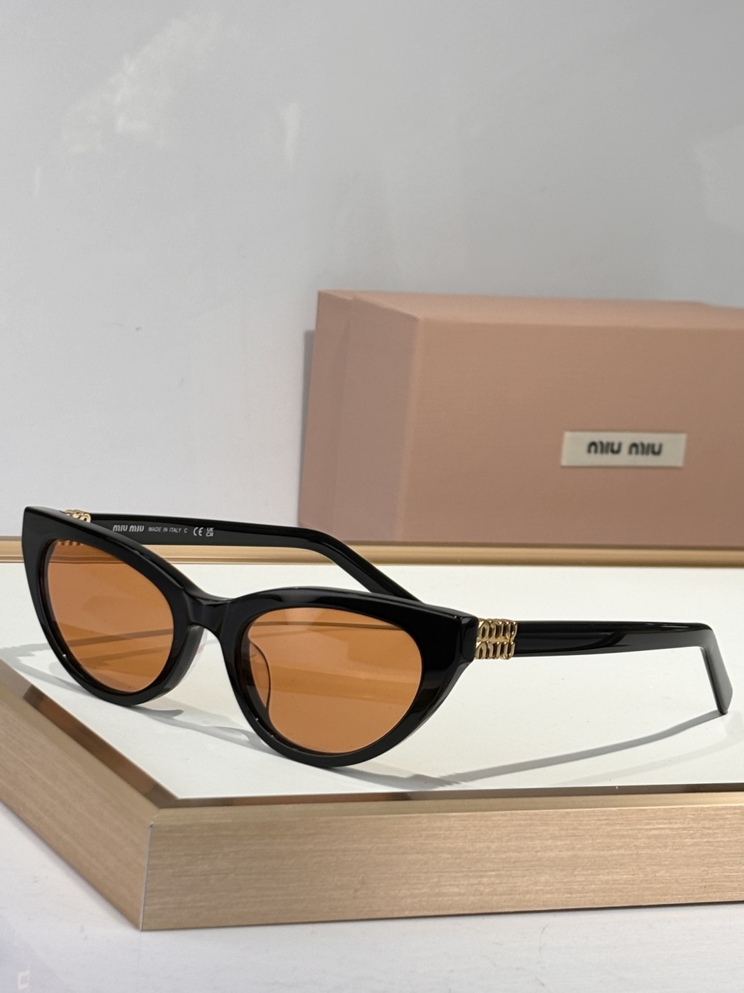  MIU MI*
MODELMUA04S
SIZE：55口18-140
