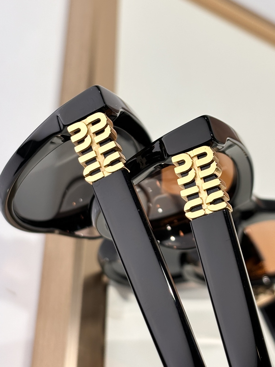  MIU MI*
MODELMUA04S
SIZE：55口18-140
