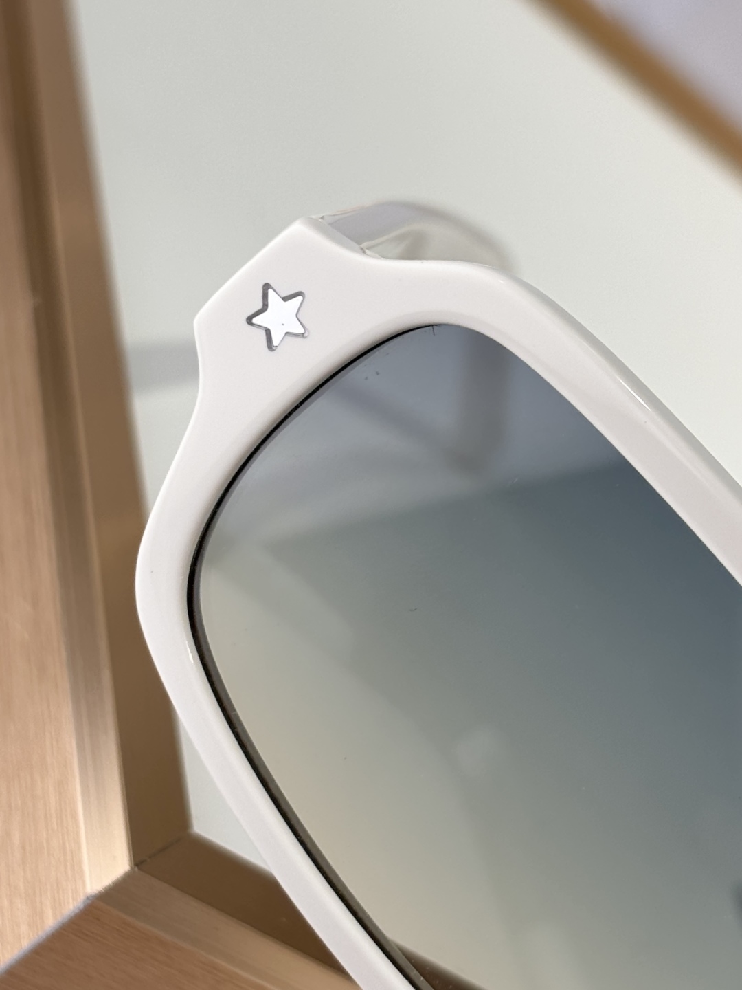  DIOR
MODEL Dior Pacific S3F 
SIZE：54口22-145

