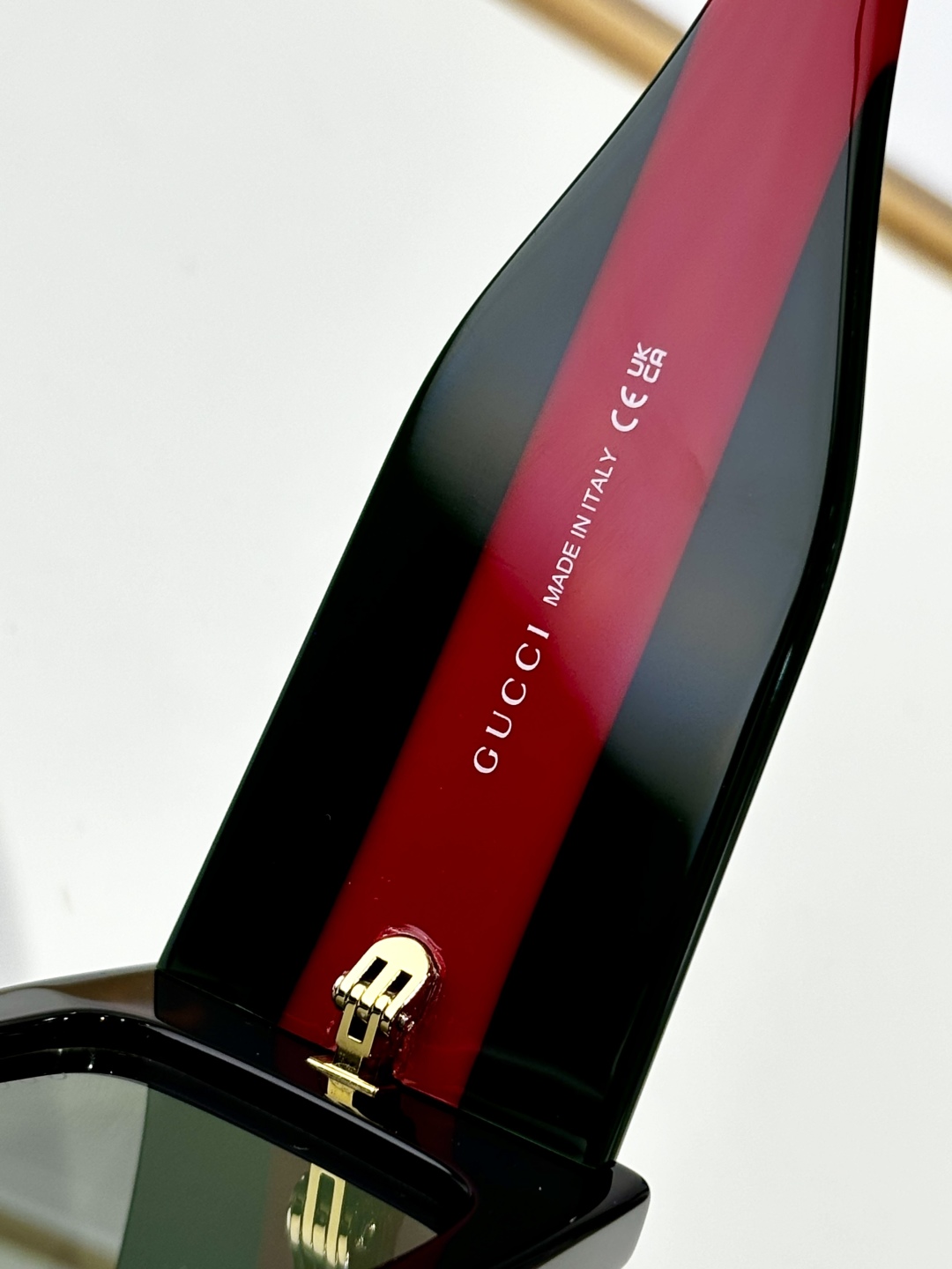 GUCC 𝑮𝒖𝒄𝒄𝒊
MODEL：GG1860S
SIZE：53口22-145
