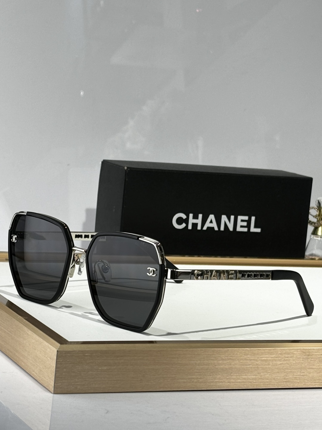  Chane*
MODCH7363
Size58-19-145
