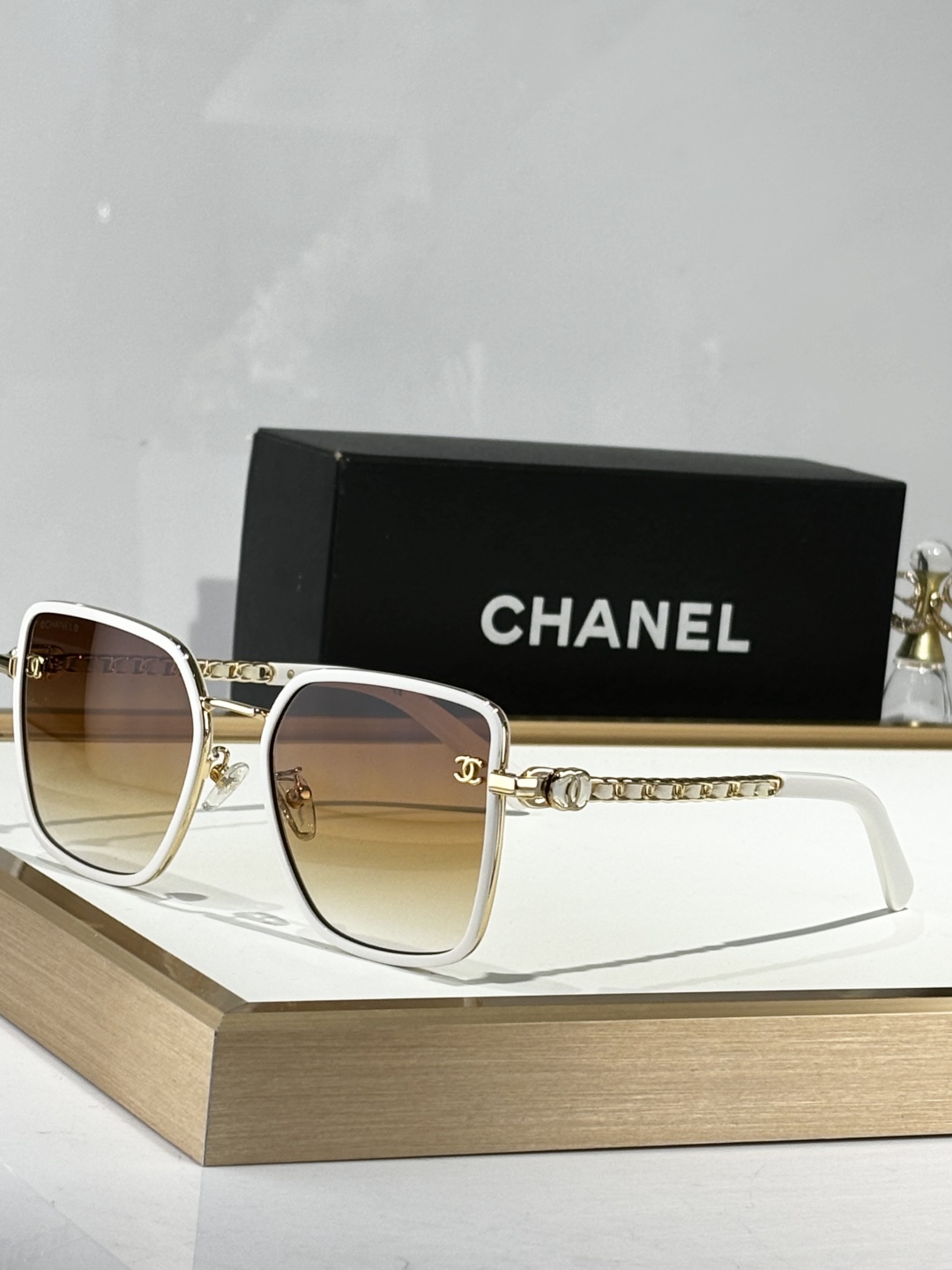  Chane*
MODCH7325
Size56-19-145
