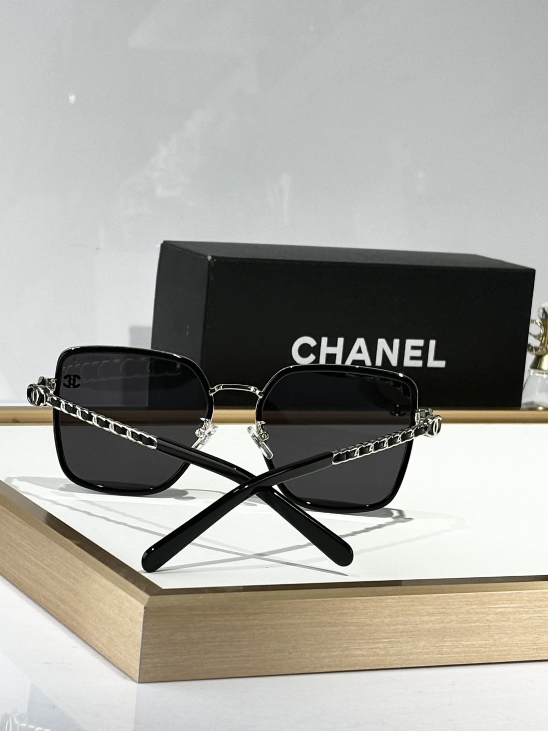  Chane*
MODCH7325
Size56-19-145
