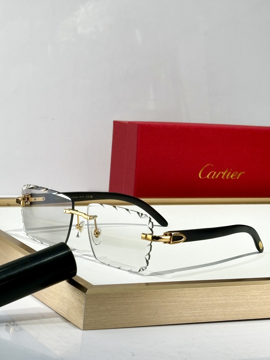  Cartier
MODCT0528S
Size60口16 140
