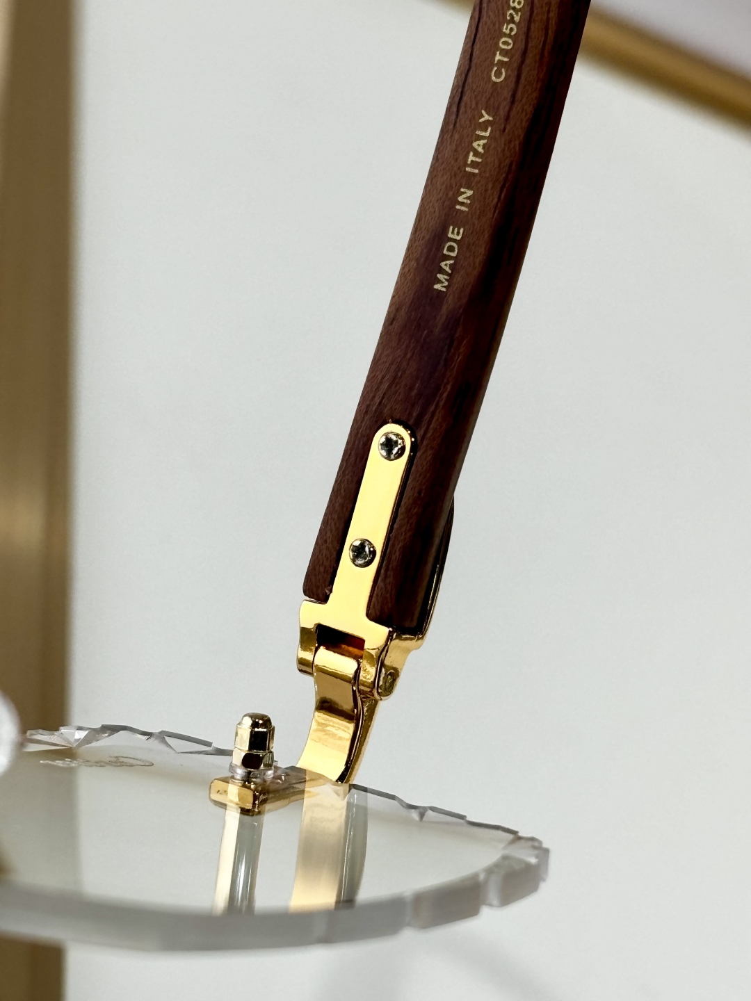  Cartier
MODCT0528S
Size60口16 140
