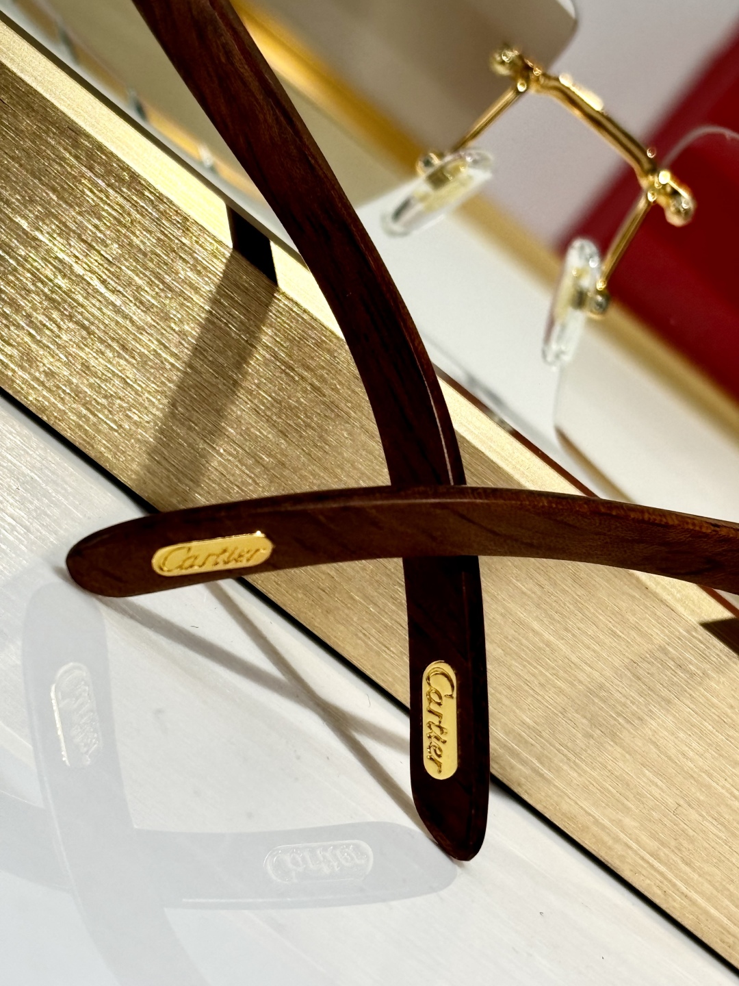  Cartier
MODCT0528S
Size60口16 140
