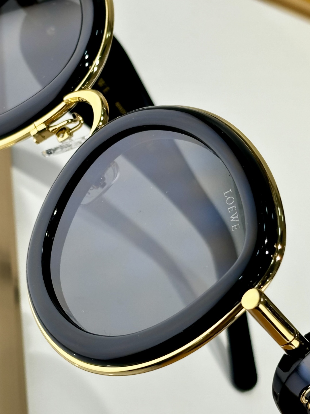  LOEWE
MOD：LW40149
Size：49口27 140
