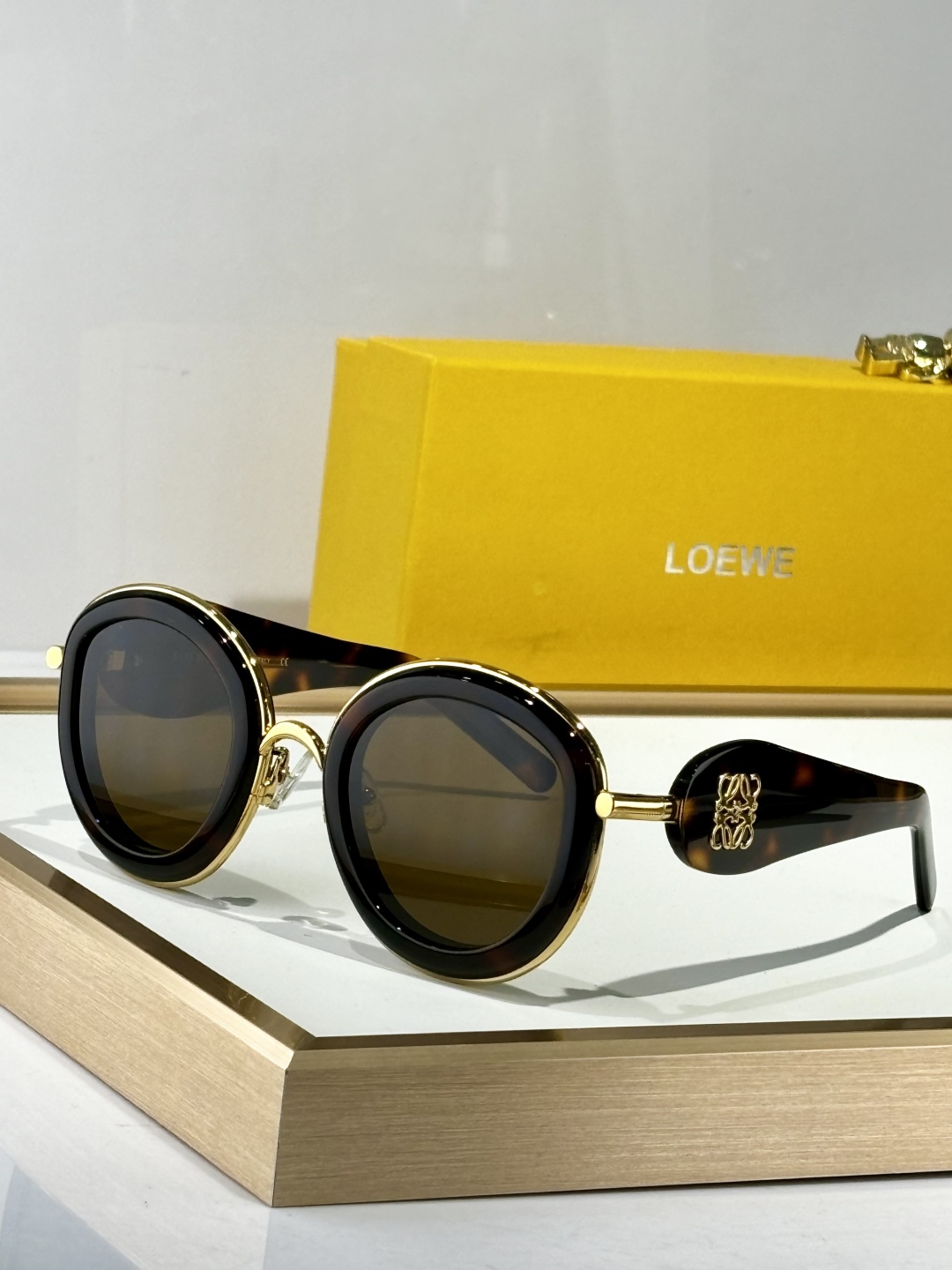  LOEWE
MOD：LW40149
Size：49口27 140
