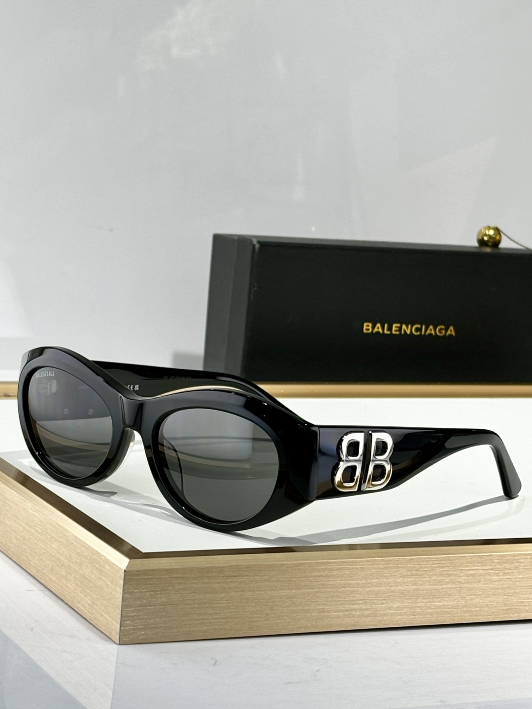 BALENCIAG*
MODEL：BB0396SK
SIZE：54口21-145
