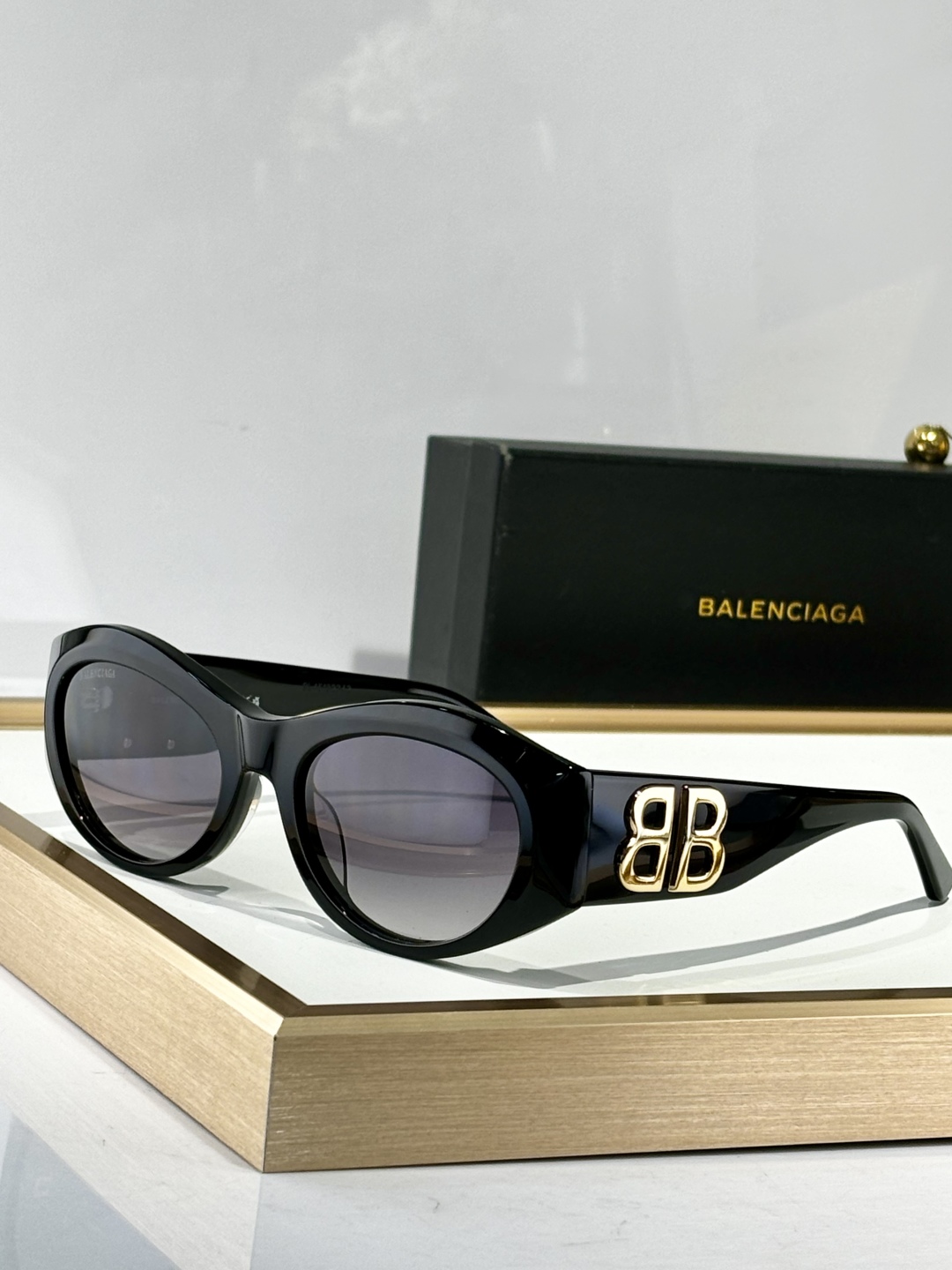  BALENCIAG*
MODEL：BB0396SK
SIZE：54口21-145
