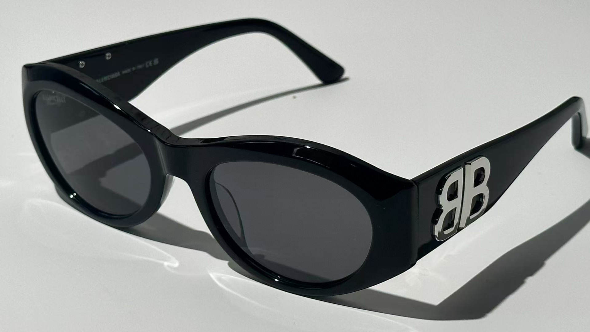  BALENCIAG*
MODEL：BB0396SK
SIZE：54口21-145
