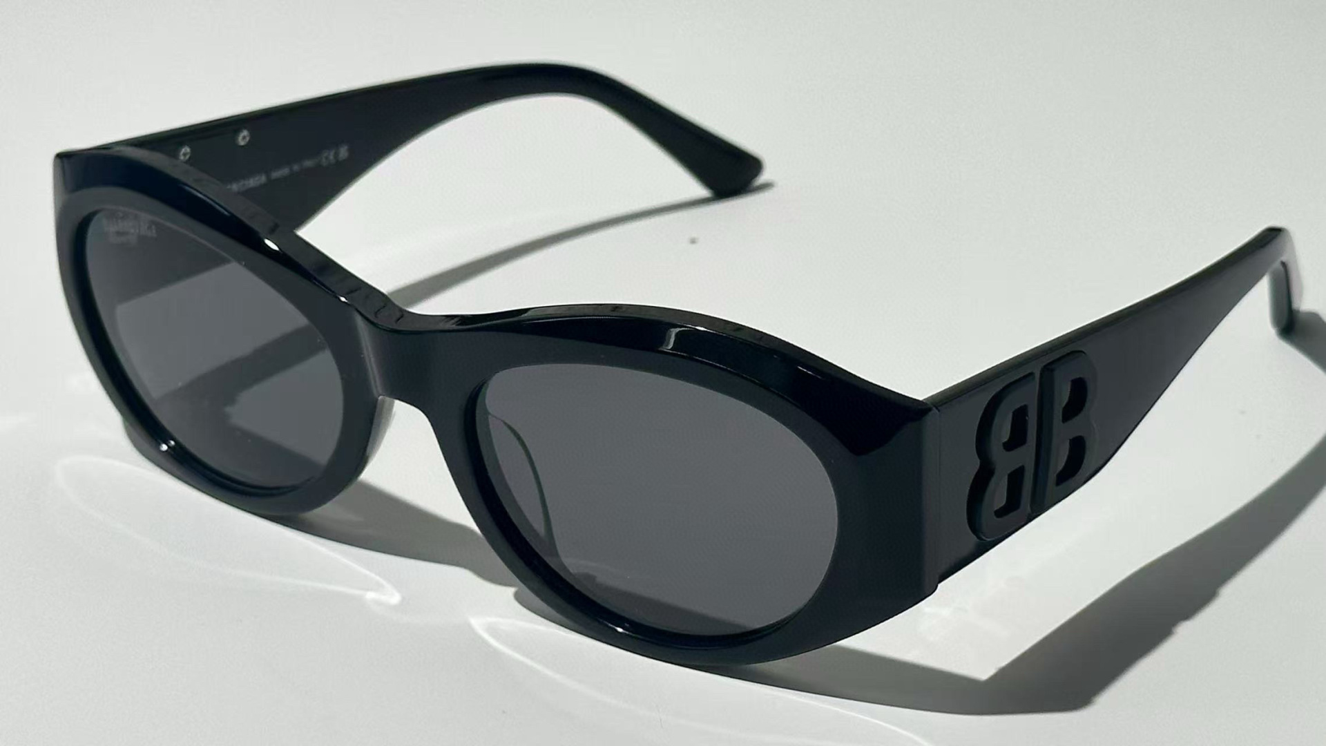  BALENCIAG*
MODEL：BB0396SK
SIZE：54口21-145
