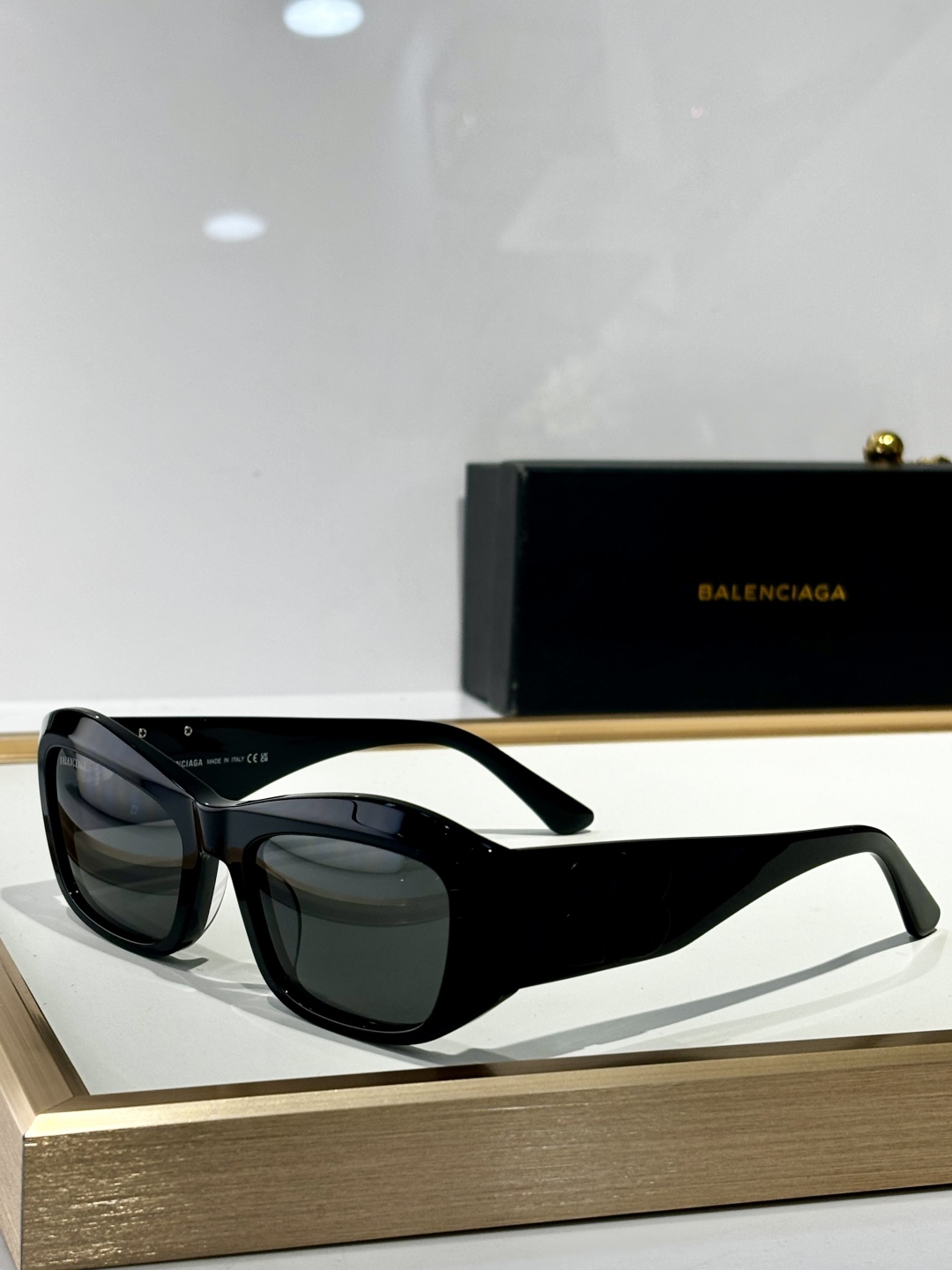  BALENCIAG*
MODEL：BB0397SK
SIZE：55口20-145

