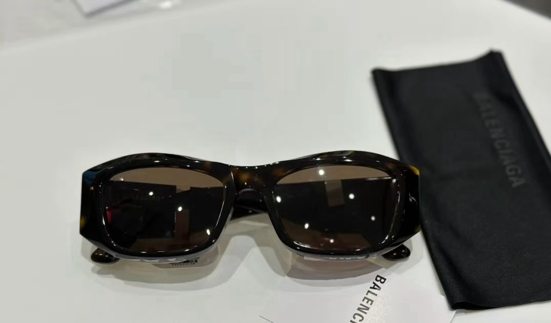 BALENCIAG*
MODEL：BB0397SK
SIZE：55口20-145
