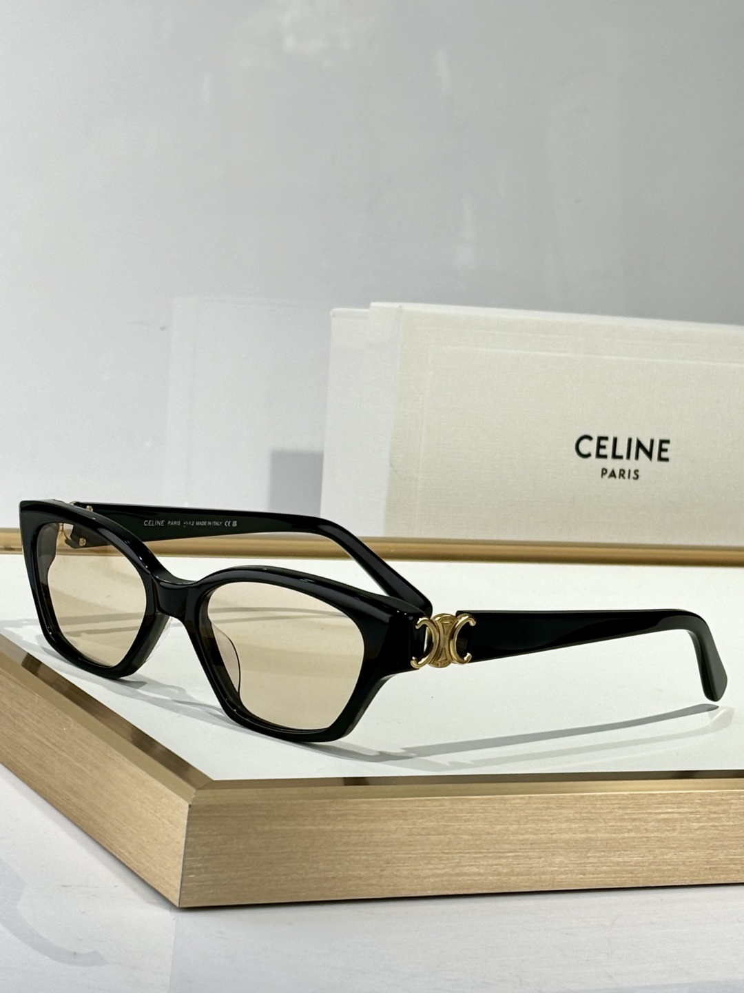  CELIN*
凯旋门logo
MOD：CL40524
Size：52口19-140 
