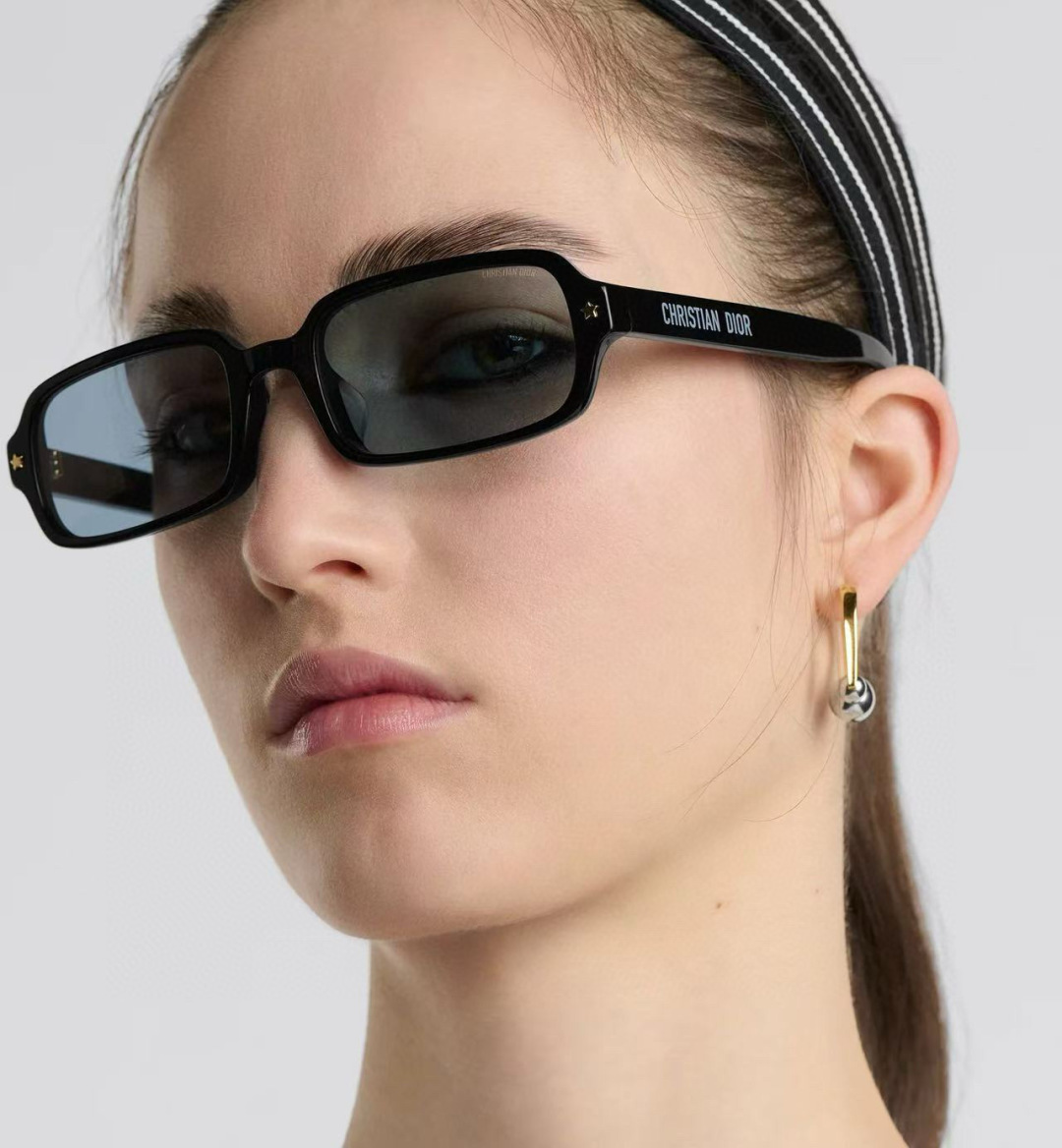DIOR
MODEL DiorPacific S3I 
SIZE：53口21-145
