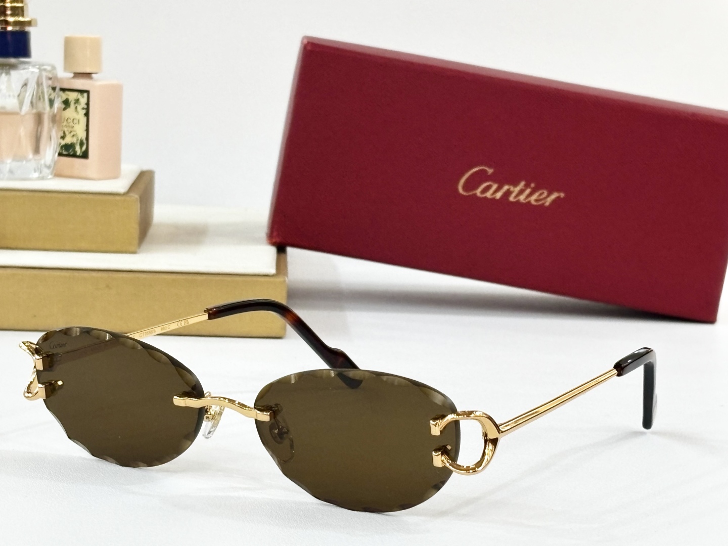  Cartier
MOD：CT0599S
