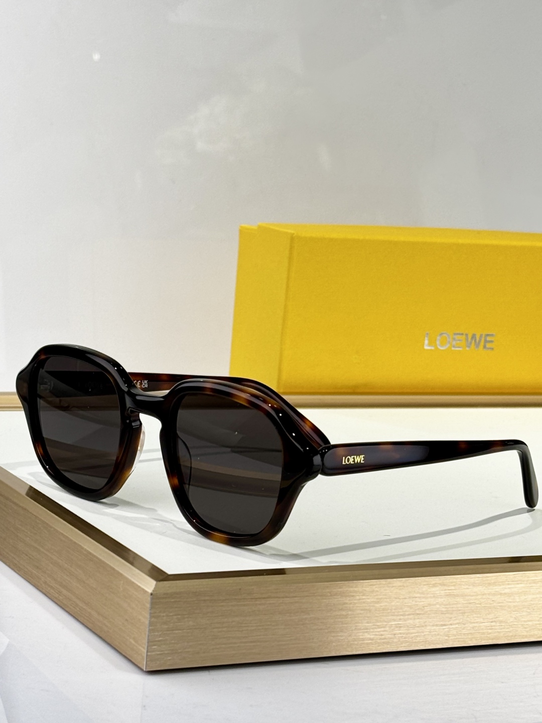  LOEWE
MOD：LW40163F
Size：51口21 140
