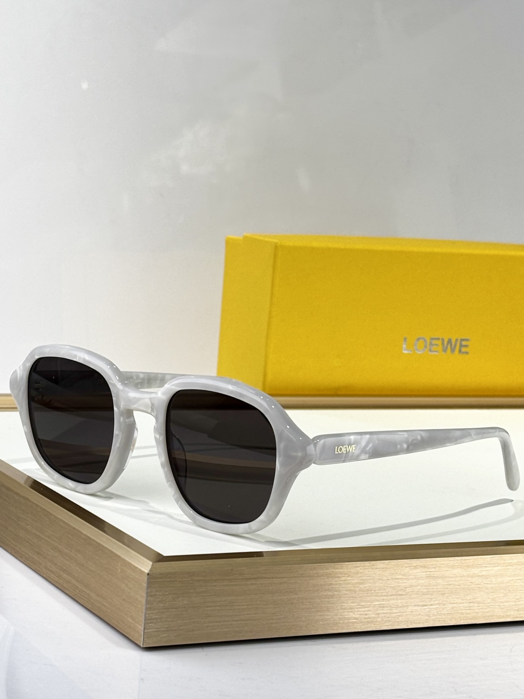  LOEWE
MOD：LW40163F
Size：51口21 140
