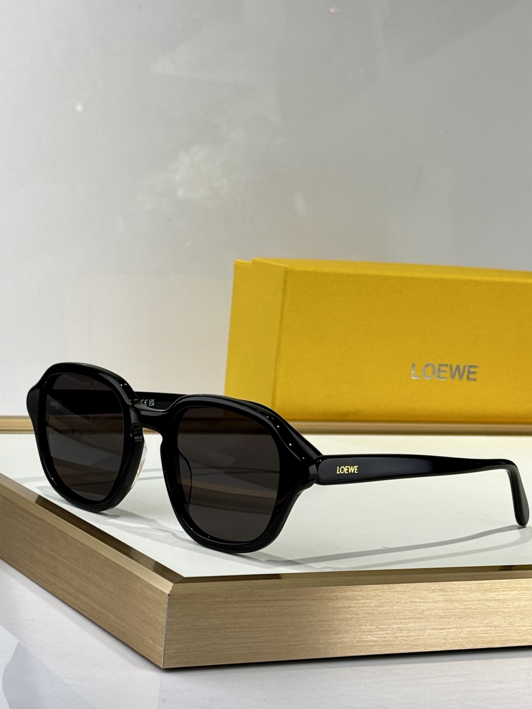  LOEWE
MOD：LW40163F
Size：51口21 140
