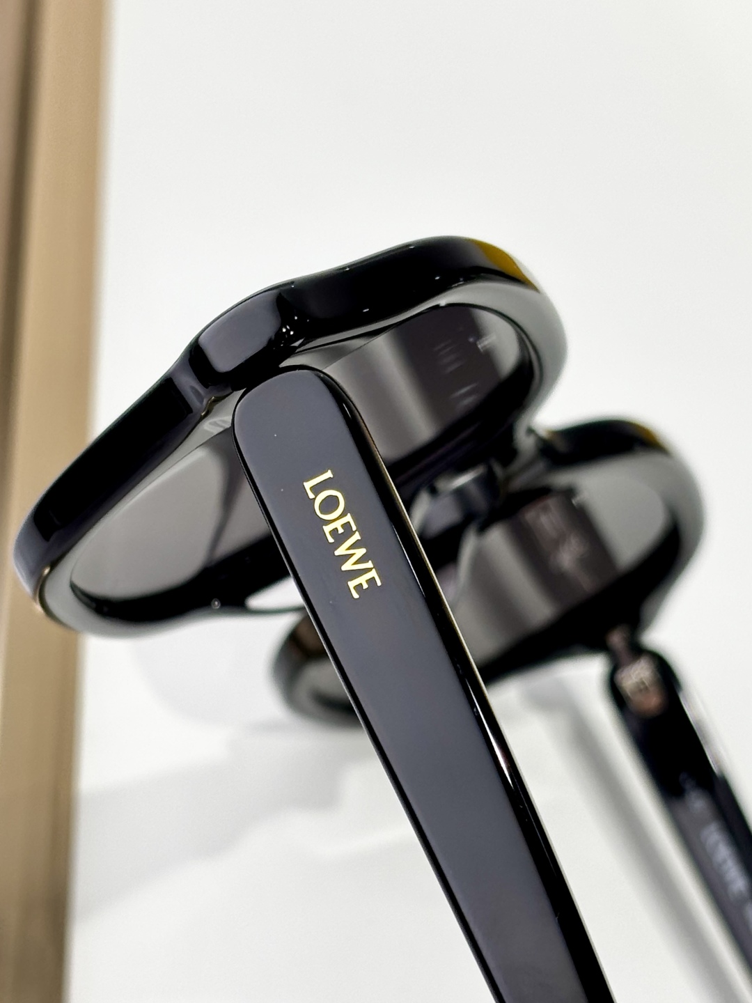  LOEWE
MOD：LW40163F
Size：51口21 140
