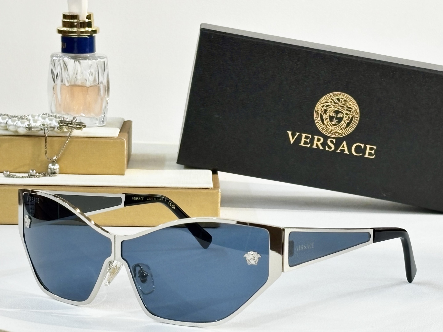  VERSACE
MOD：VE2205
Size：68口4 135

