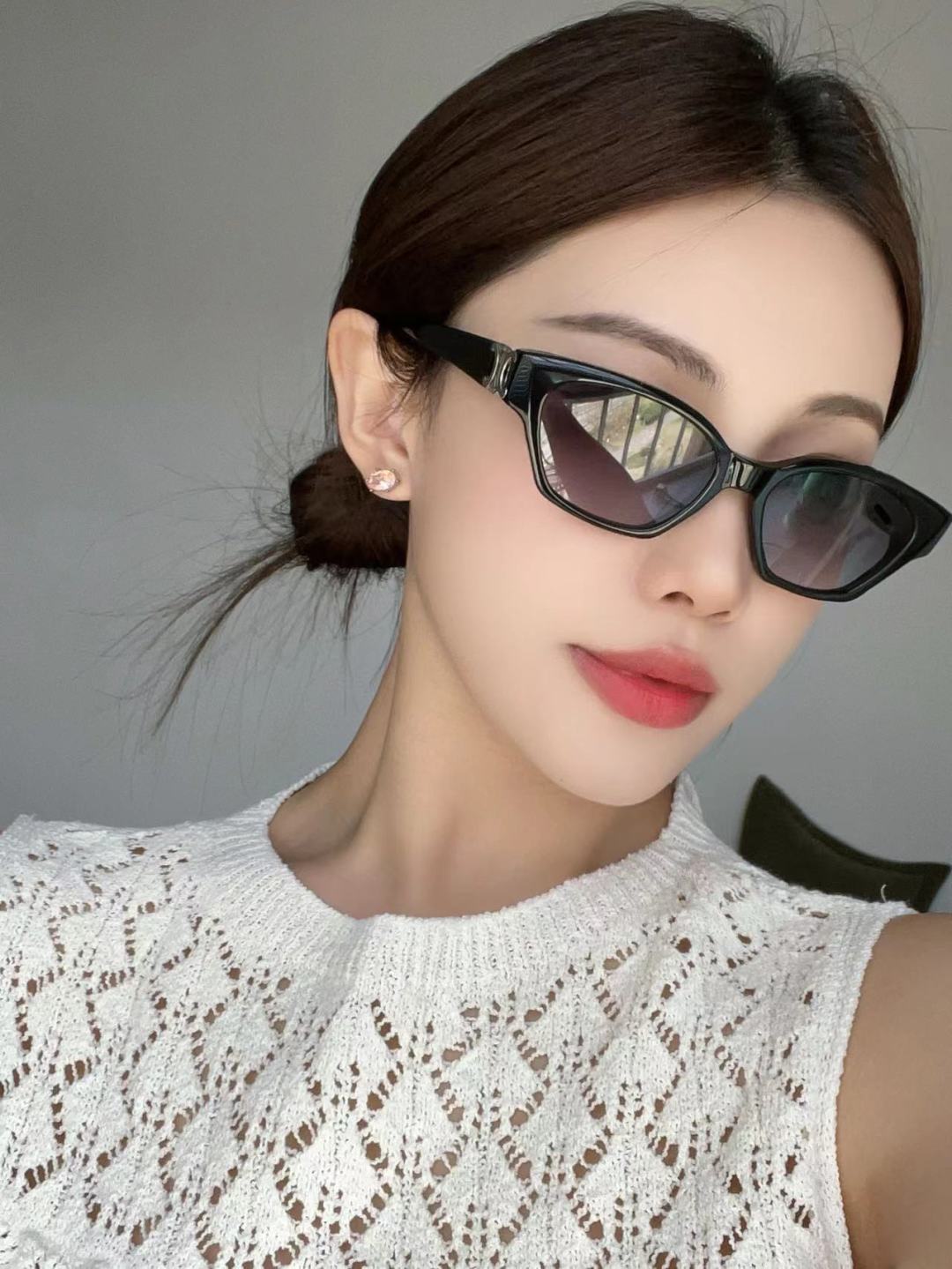  CELIN*
凯旋门logo
MOD：CL40524
Size：52口19-140 


