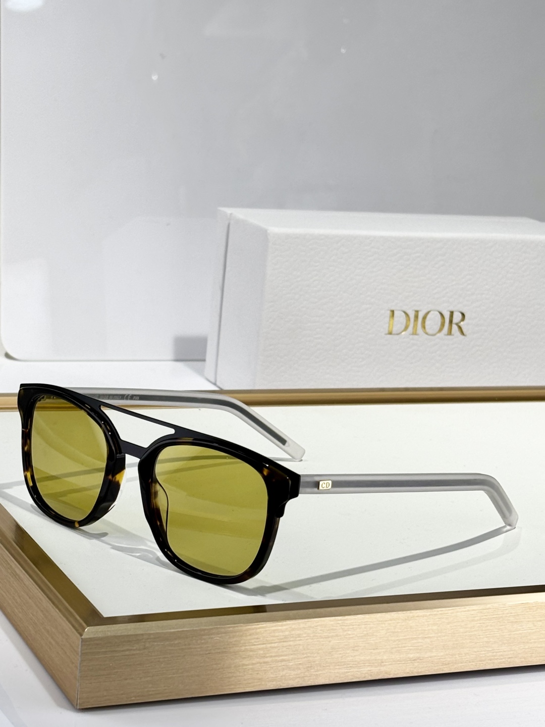  DIOR
MOD：BLACKTIE221S
Size：53口20 150
