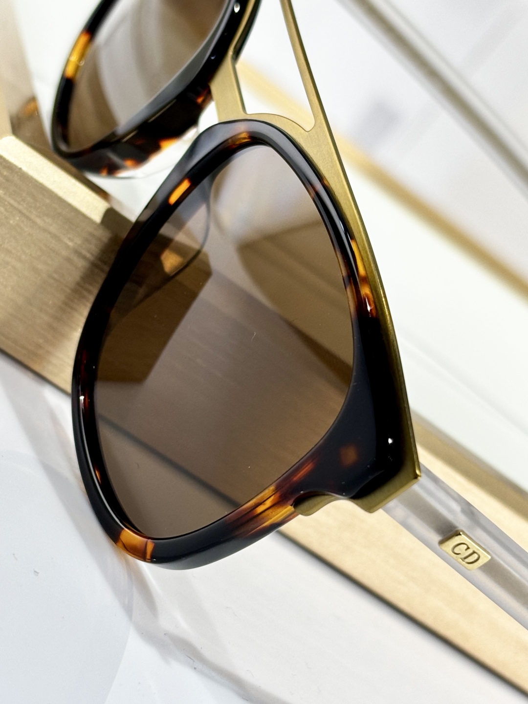  DIOR
MOD：BLACKTIE221S
Size：53口20 150
