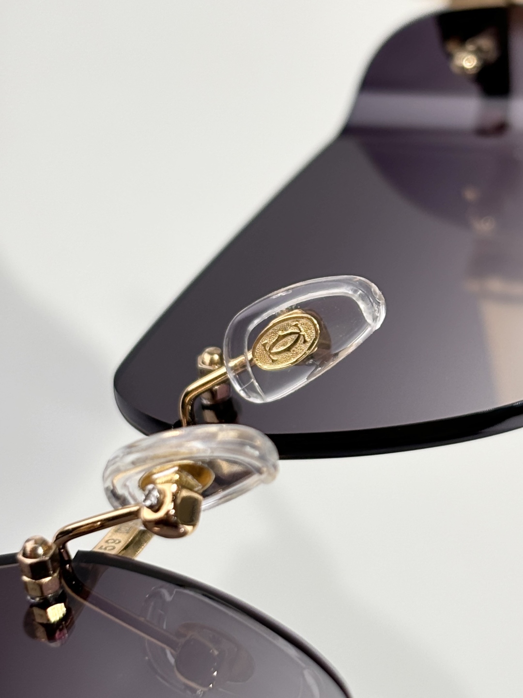  Oversized 
ToP quality 
Cartier
CT0545
size：59口17-1