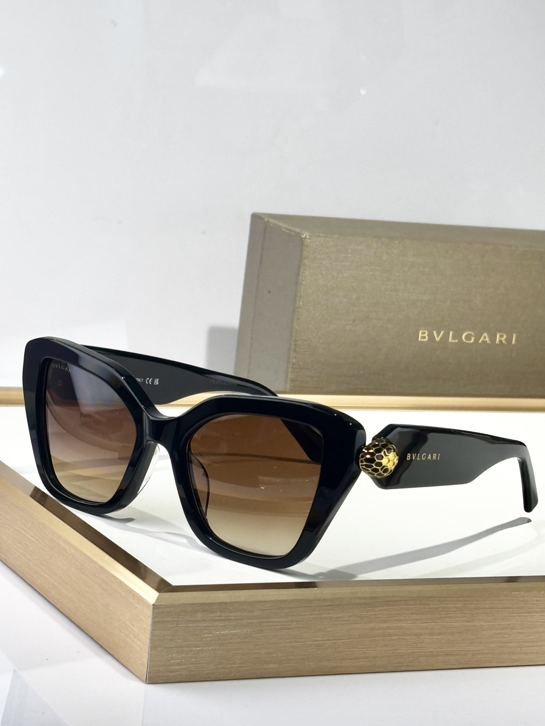  BVLGAR*
ModelBV40033I
Size 52口20-145
