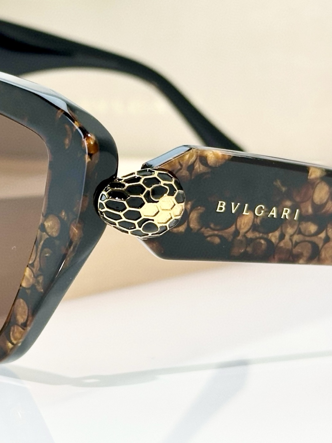 BVLGAR*
ModelBV40033I
Size 52口20-145

