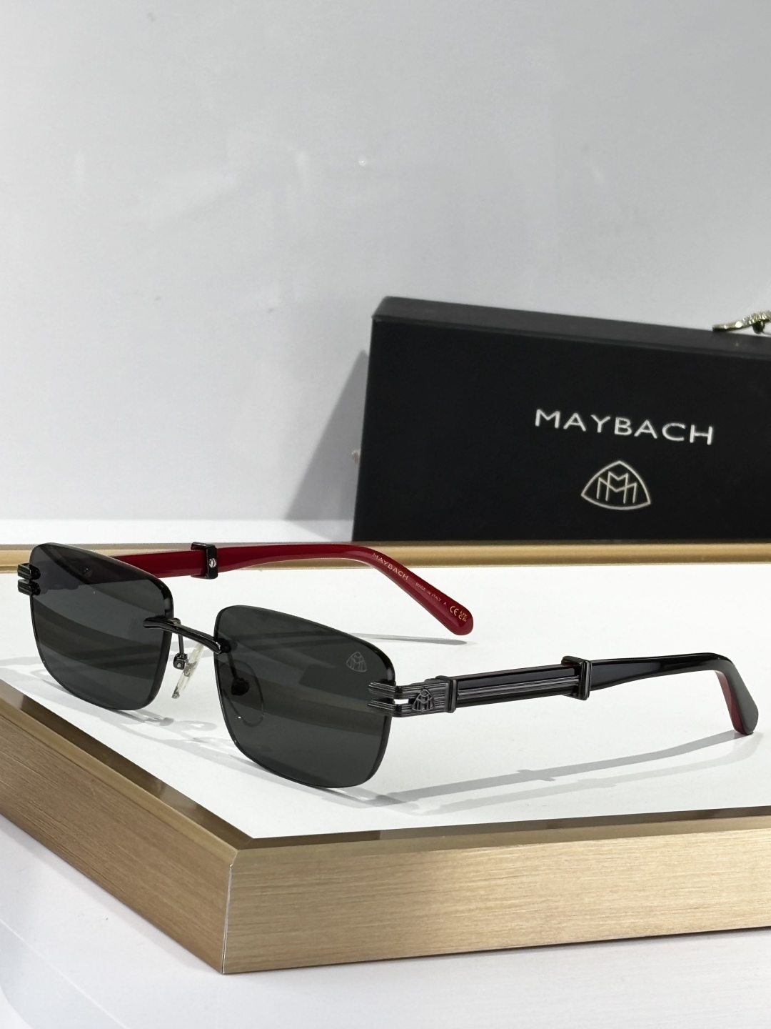  MAYBAC
MODELTHE HIGHNESS I
SIZE：57口17-140
