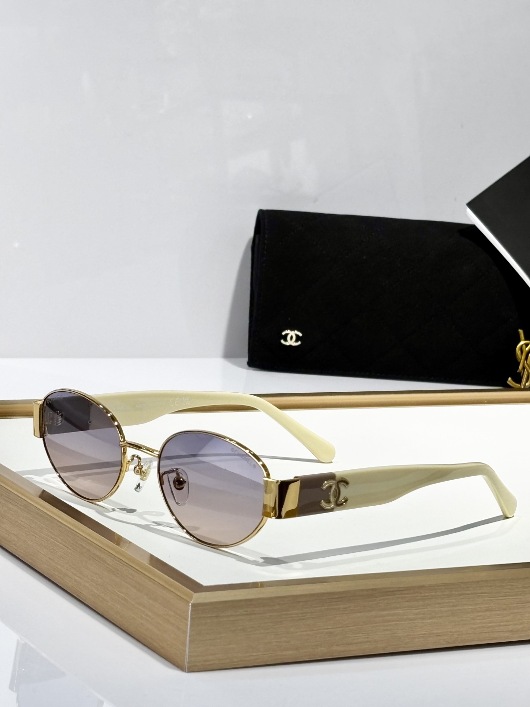  CHANEL
MOD：CH4025
Size：54口20 145

