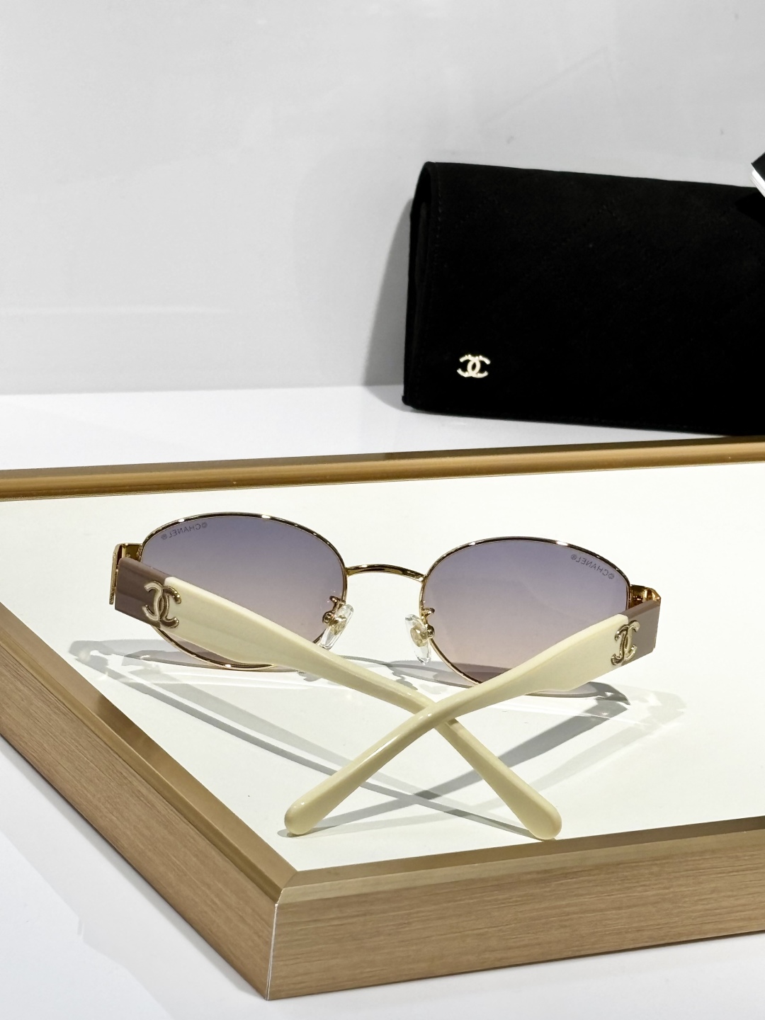  CHANEL
MOD：CH4025
Size：54口20 145
