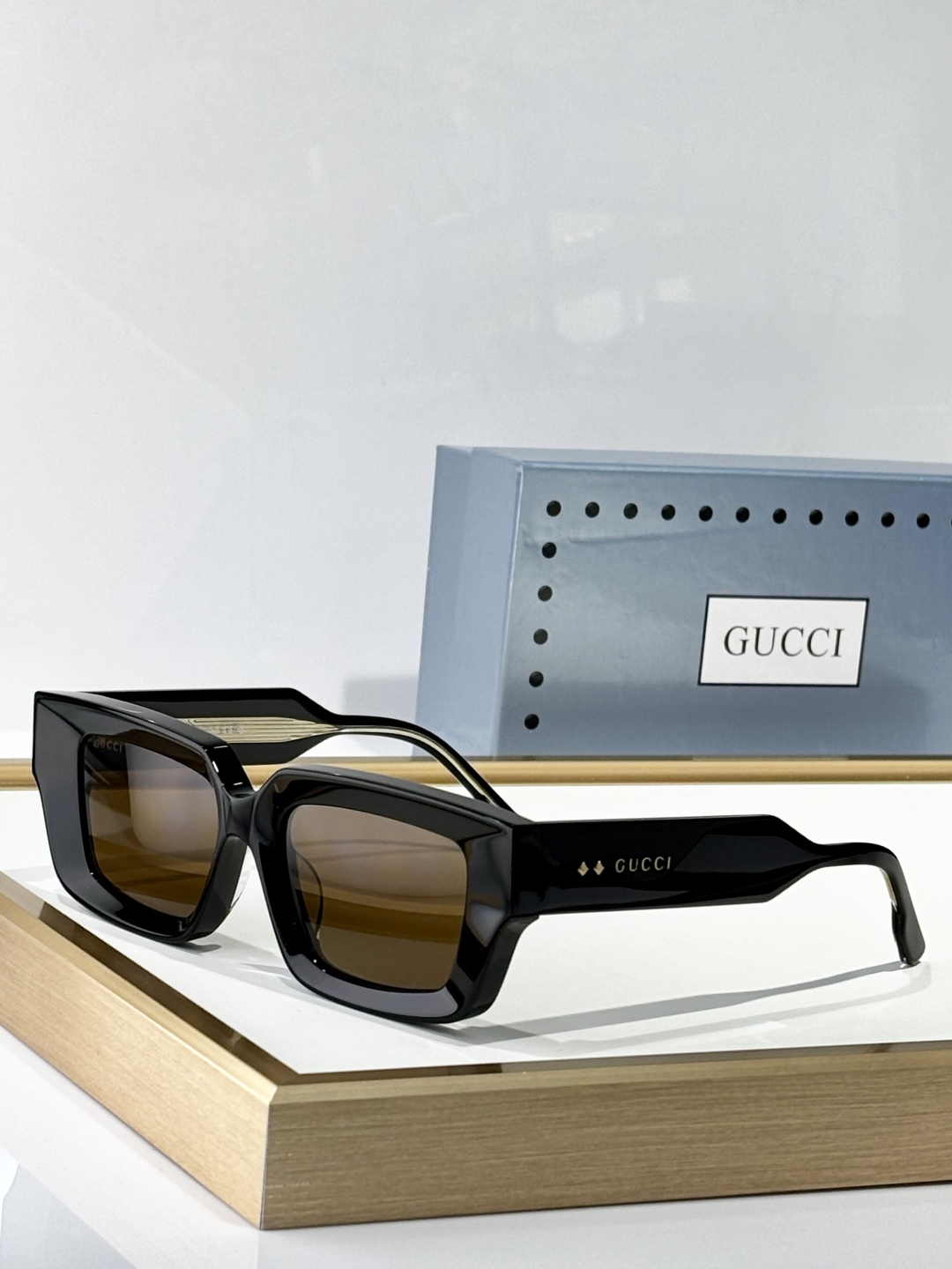  𝑮𝒖𝒄𝒄𝒊
MOD：GG1529s
size：54口18-145
