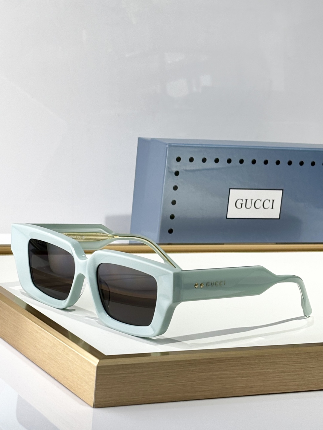  𝑮𝒖𝒄𝒄𝒊
MOD：GG1529s
size：54口18-145
