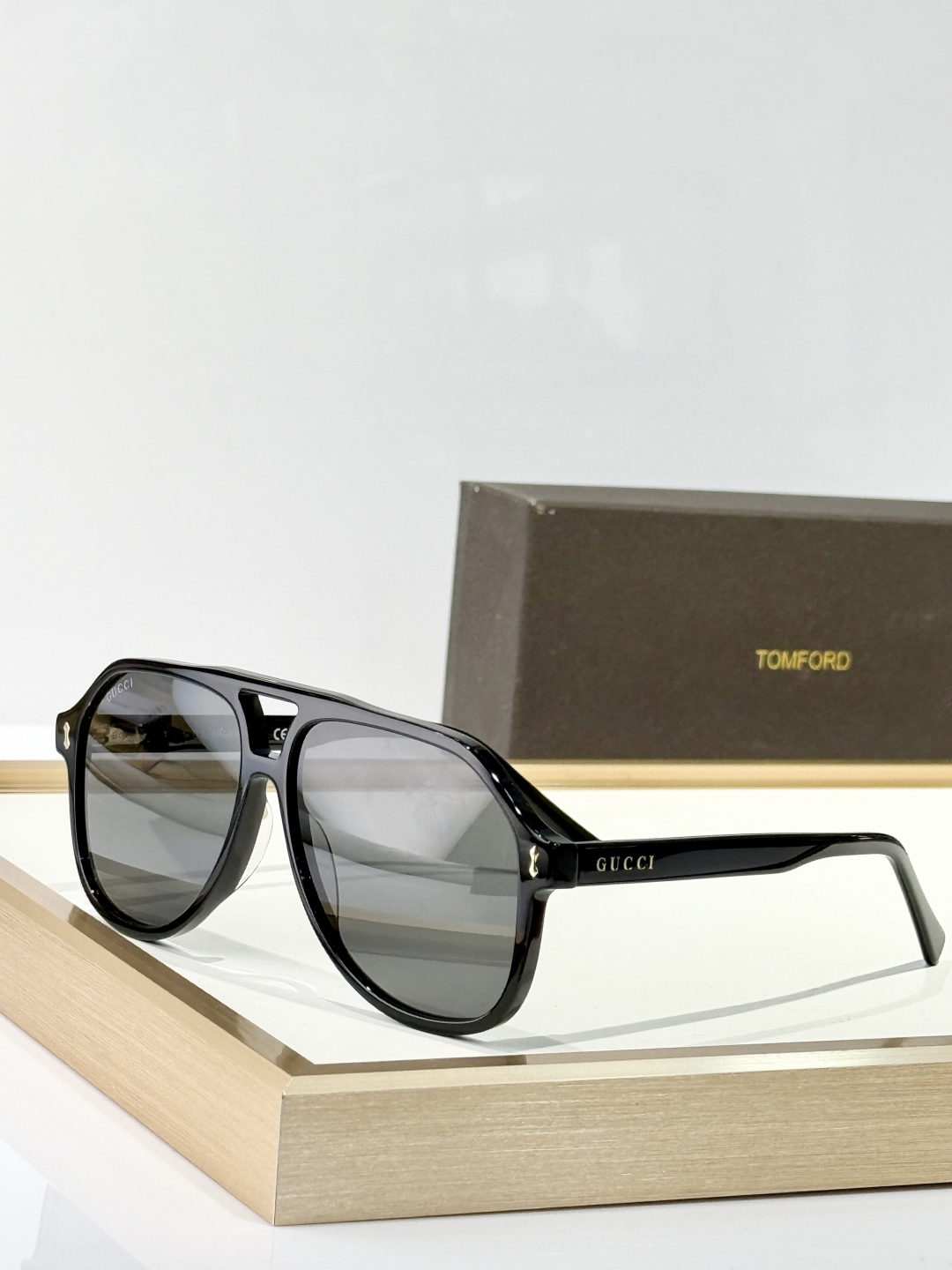  Gucci
Mod：GG1042S
Size：58-14-145

