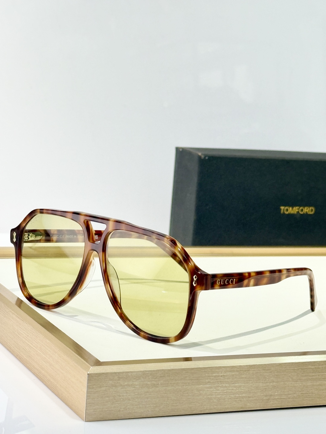  Gucci
Mod：GG1042S
Size：58-14-145

