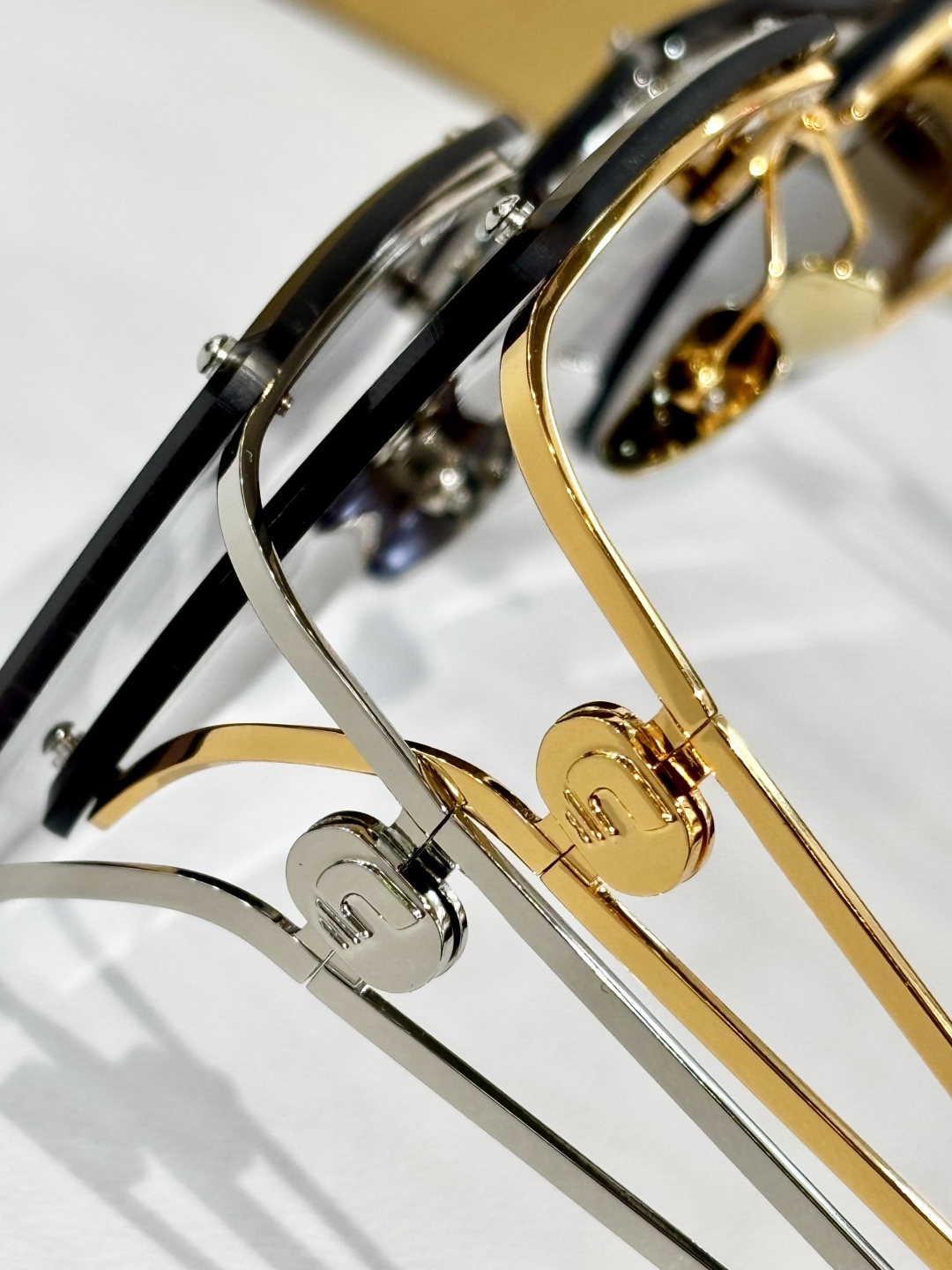  CARRERA
MOD：3041-S
Size：58口15 130
