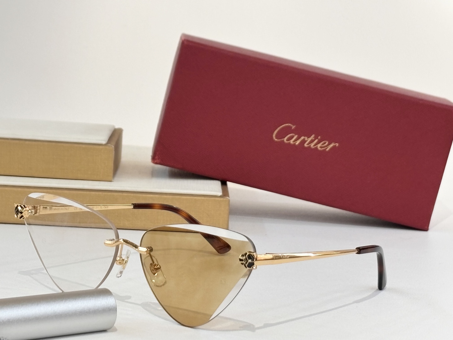  Cartie*
CT0399
size：62口15-145
