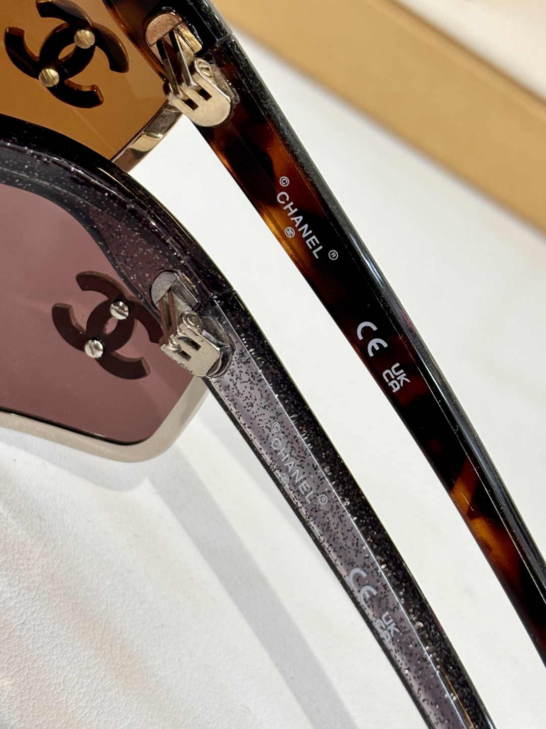  oversized CHANE*
MODEL：A71557
SIZE：76口20-140
