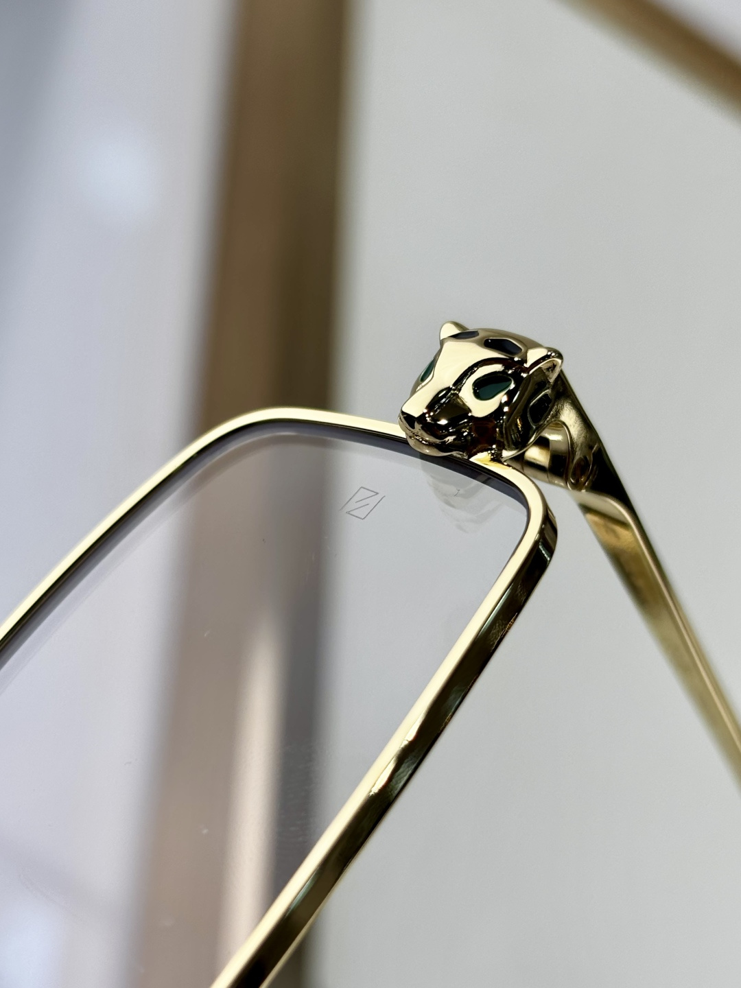 Cartie* Photo chromicPANTHÈRE DE CARTIERMODEL：CT0473