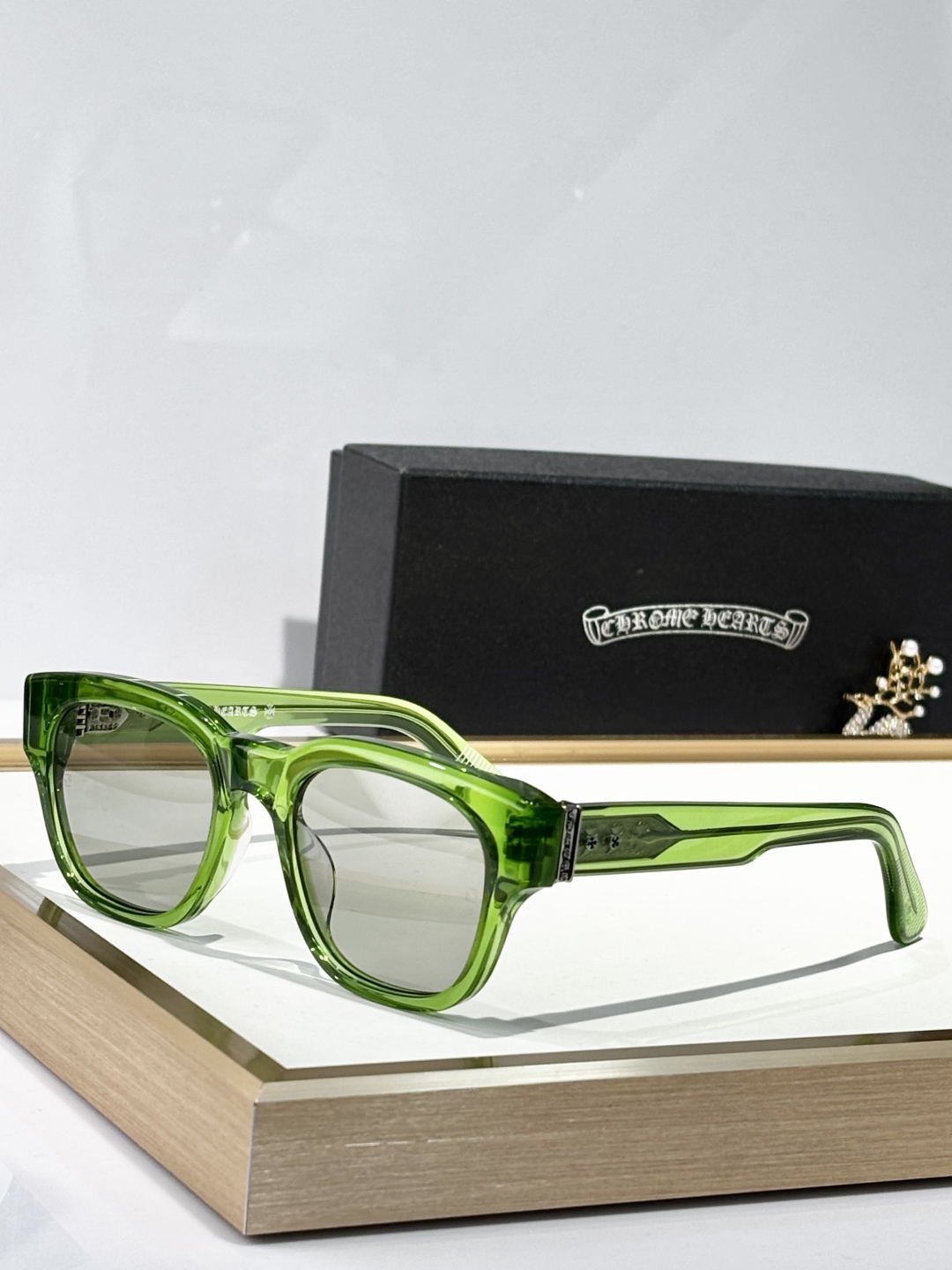  CHROME HEART*
MODEL：MIDIXATHRILL II
SIZE：52口23-150
