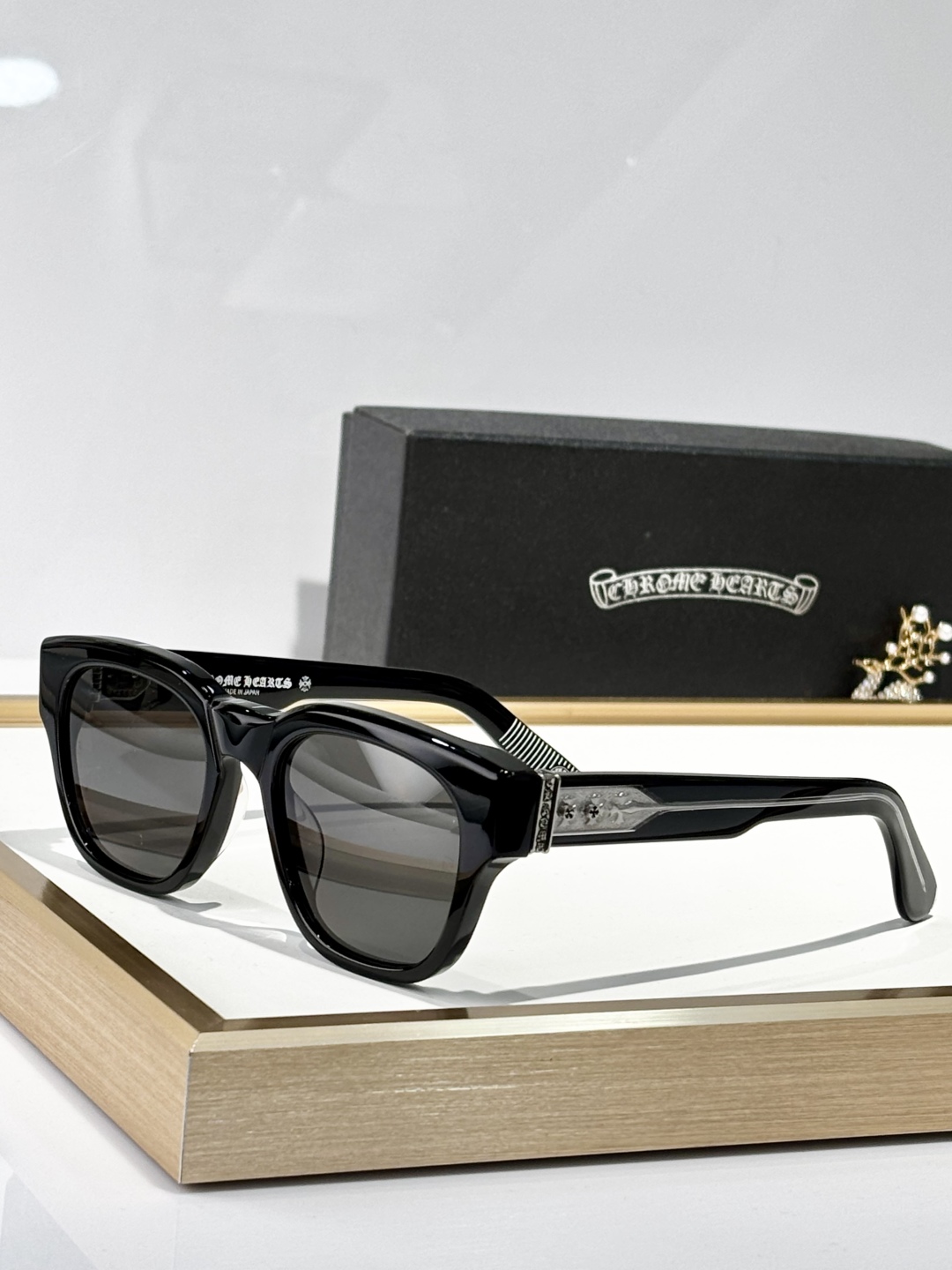  CHROME HEART*
MODEL：MIDIXATHRILL II
SIZE：52口23-150

