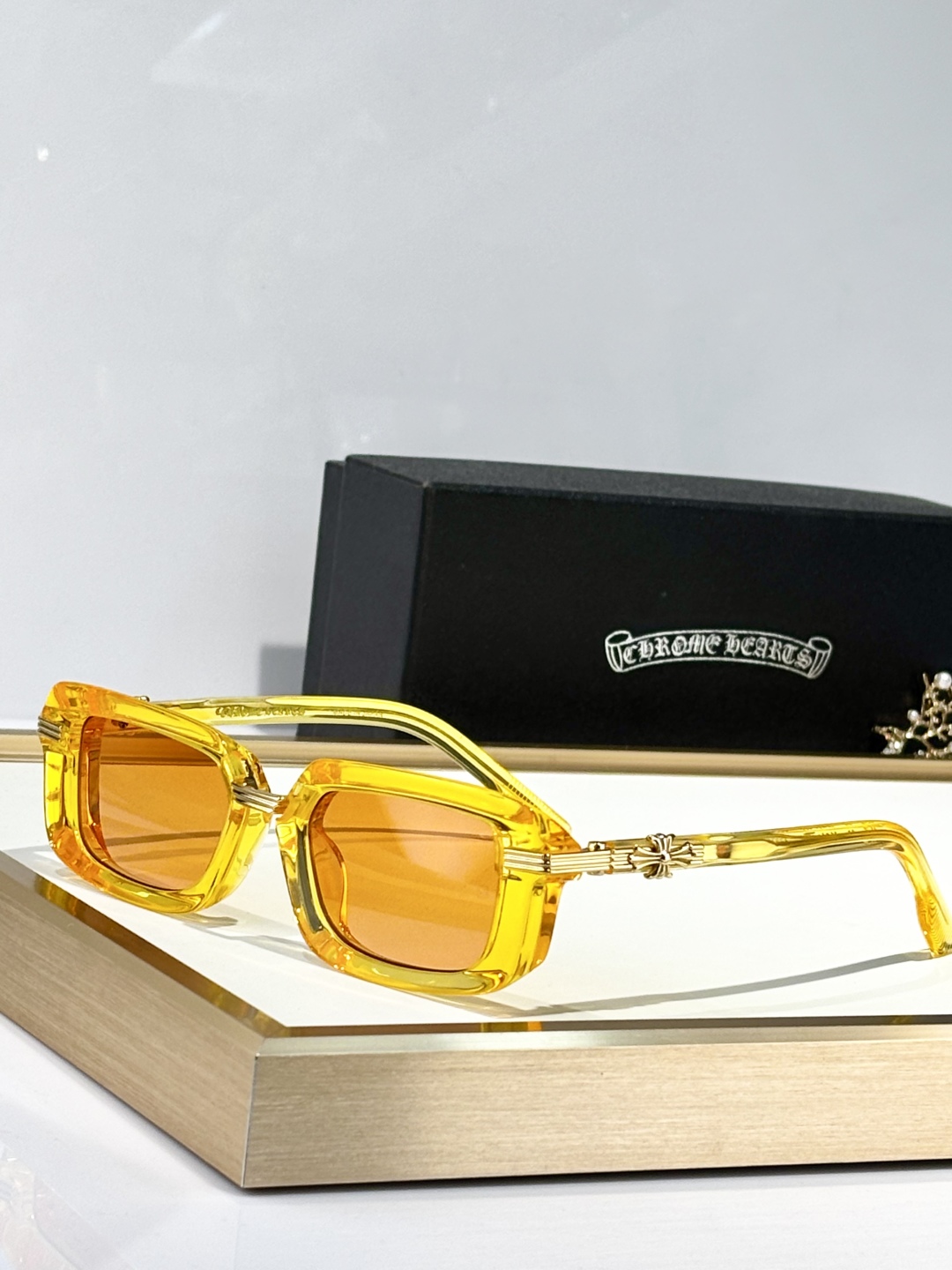  CHROME HEART
MOD：ASSTRAVAGNT
SIZE52口21-139
