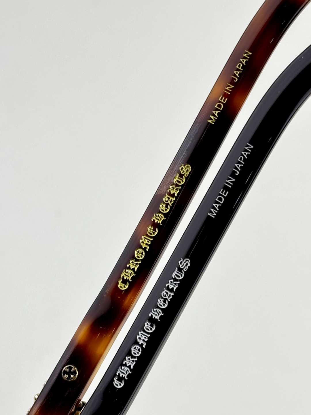  CHROME HEART
MOD：ASSTRAVAGNT
SIZE52口21-139
